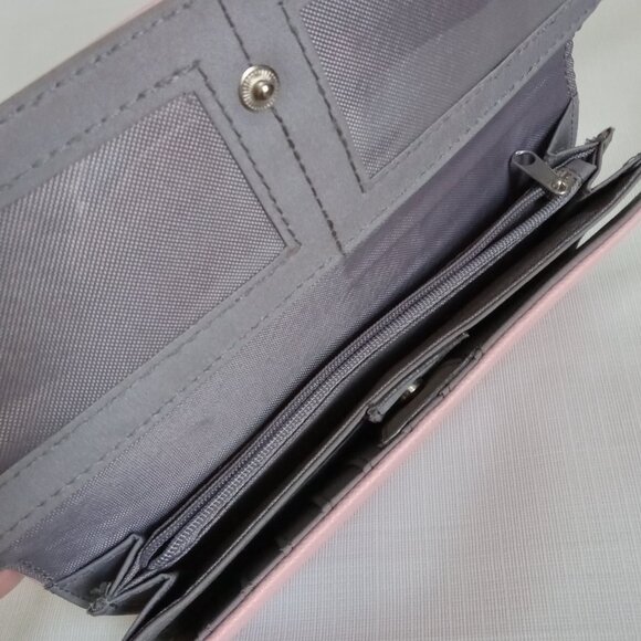 Iridescent Orange Faceted Beaded Single Strand Long Layering Fashion Necklace - Picture 4 of 12